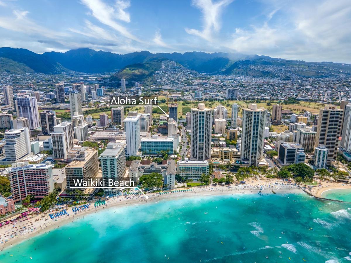 Aloha Vibes Await! Stylish Condo At Aloha Surf - Mountain And City Views Honolulu Kültér fotó